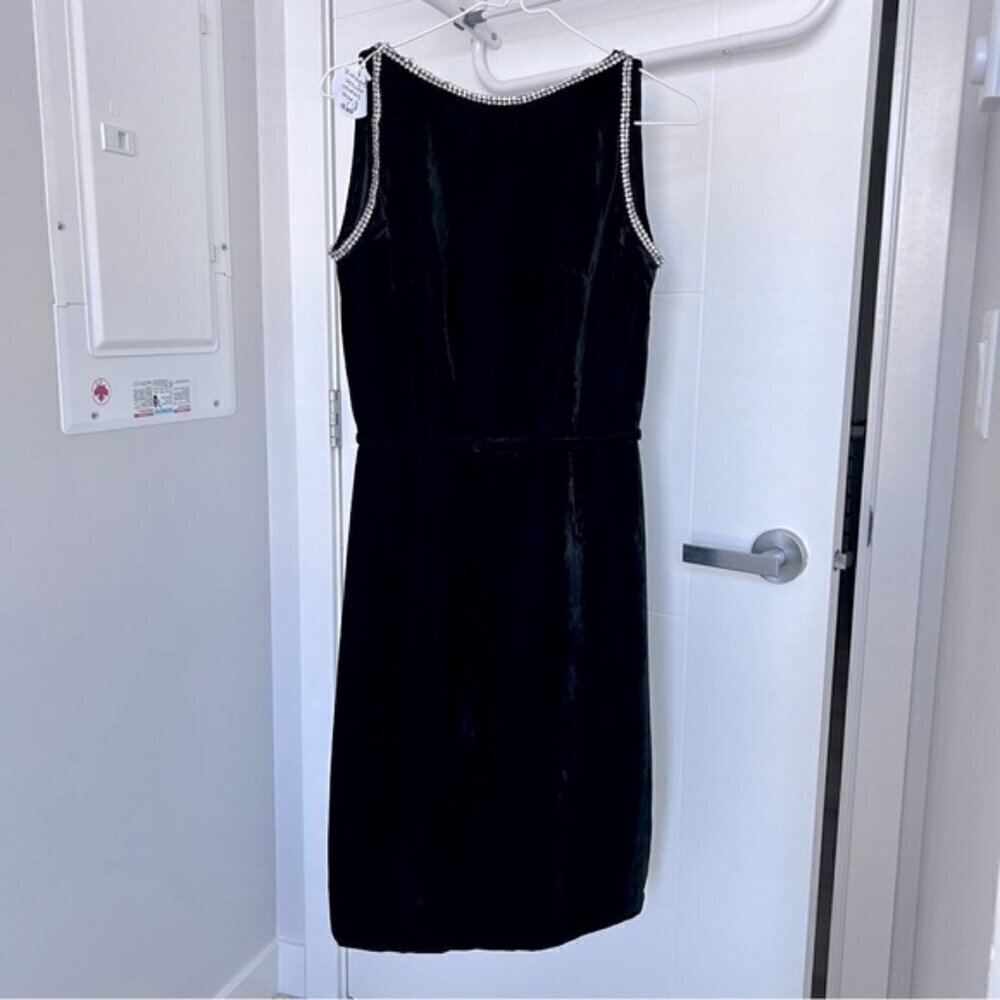 Original Junior Vogue 1960’s Velvet Wiggle Dress. - Picture 2 of 12